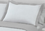 Colcha Bouti Cosida & Bordada Reversible DOLZ Palma gris perla - Imagen 3